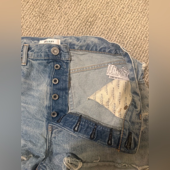 MOUSSY VINTAGE shorts - Picture 4 of 6